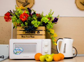 Апартаменты Квартирный Вопрос на Строителей 8