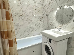 Апартаменты SutkiVIP (СуткиВИП) на ул.  Шмидта 3