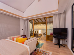 Отель Cinnamon Hakuraa Huraa Maldives