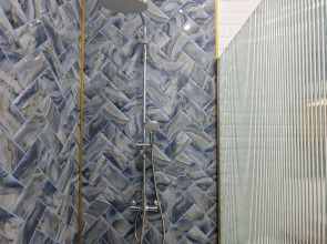 Квартира БалтАтлантик номер в стиле Красный Дракон