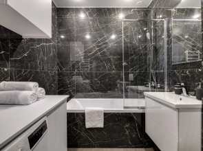 Апартаменты Полулюкс с Видом на Город Elite Apartments