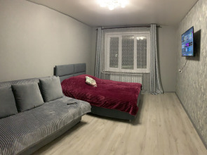 Квартира с Балконом Комсомольская 106