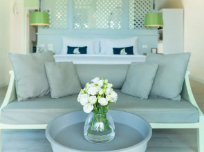 Отель Bandara On Sea