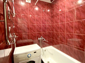 2-к квартира с евро ремонтом в самом центре города рядом СК Олимп