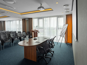 Отель Ирыстон