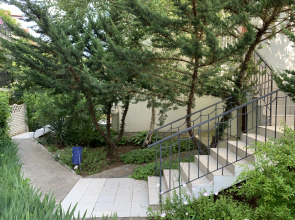 Отель Амалия