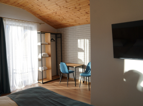 Отель Peak Kazbegi