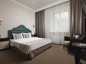 Отель Андерсен