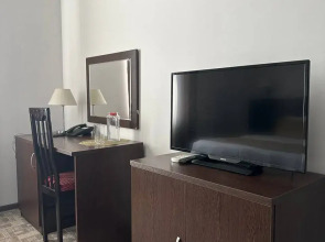 Отель Танжарык