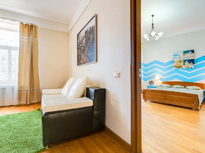 Апартаменты Грибоедова 38