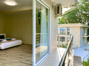 Квартира Янтарь с бассейном в Сириусе