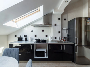 Квартира Мансардная Квартира в Центре Города