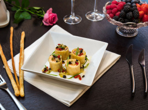 Отель Достык