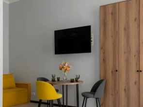 Апартаменты Гриджо с диваном R&B на Рубинштейна