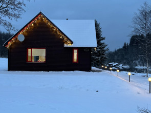 Частный Дом На Берегу Реки