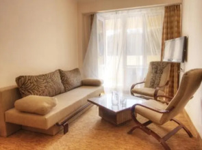 Отель Цахкаовит