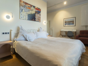 Апартаменты на ул. Сторожевой Башни "Закат"