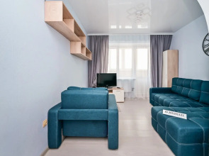 Апартаменты на Дмитрия Михайлова 12 (3)