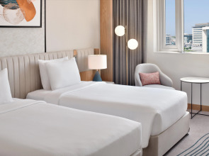 Crowne Plaza Dubai Jumeirah an IHG Hotel