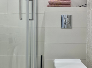 Апартаменты у Дендрария в ЖК Метрополь на самом высоком этаже, где есть бассейн