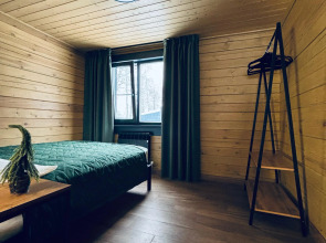 Дом с Камином и Панорамными Окнами