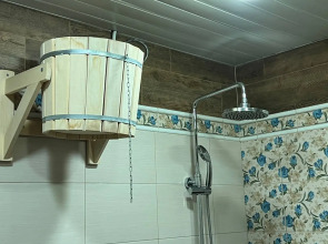 Частный дом У озера