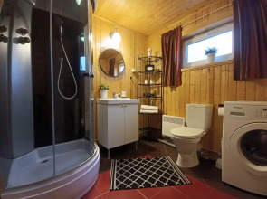 Частный дом Дом 150 кв. м. на берегу озера Укшозеро