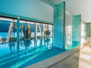 Отель Carine Kumbor Superior