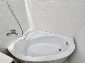 Квартира Апартаменты в Центре Гагры с Видом на Море и Горы