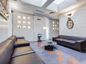 Отель Best Western Plus Hotel Plaza Napoli