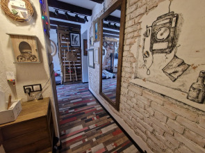 Квартира атмосферные двухкомнатные апартаменты в расшиpеннoм центpе