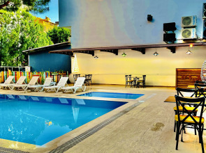 Отель Grand LAVİN