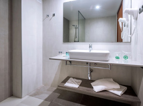 Отель 4R Gran Regina