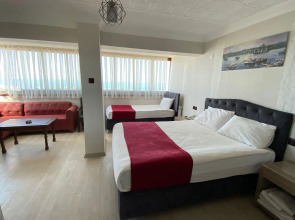 Отель Elit Holiday Hotel