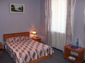 Отель Золотой Лев