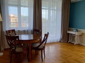 Апартаменты у Кремля Алсу Мустафиной