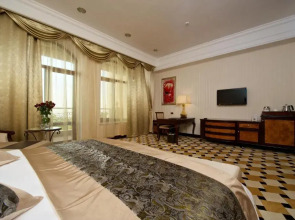 Royal Tulip Алматы