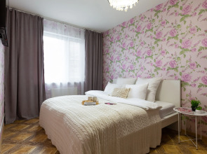 Апартаменты 2комнатные с балконом в мкр "Зеленый Бор"