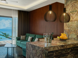 Курортный отель Gardens Hill Resort & Spa