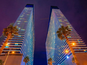 Апартаменты у моря с шикарным видом в Апарт-Отеле Orbi City (Новый Батуми, Аллея Героев) (4346А)