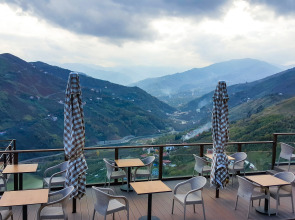 Курортный отель Sera Lake Resort