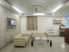 Отель Airport Mayank Residency