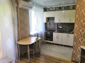 Апартаменты на Проспекте Строителей 27-3