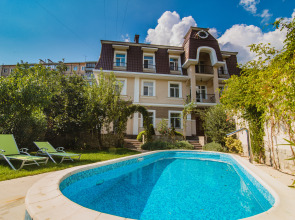 Гостевой Дом Каштановый Особняк