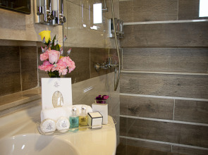 Бутик-отель HOME SUITES