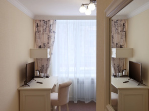 Отель Салют