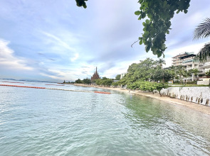 Апартаменты Baan Plai Haad Wongamat