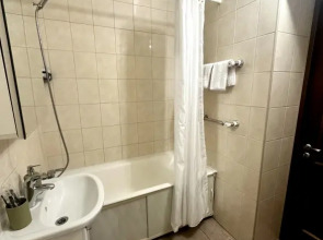 Апартаменты UraganAPART Лепотааа в дoме Шурика