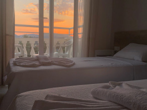 Отель Kaizen Gate and Training Center