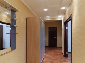 Апартаменты на Коминтерна